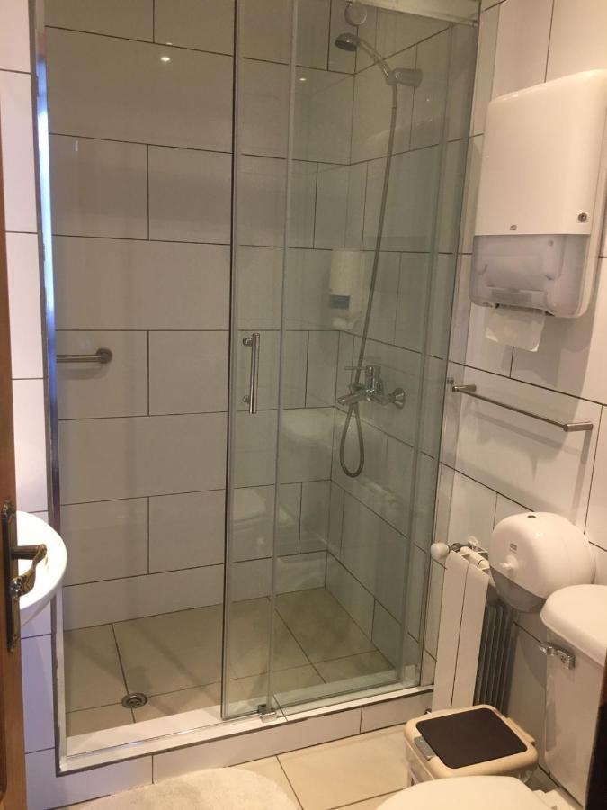 Hostal Balmaceda Пунта-Аренас Экстерьер фото